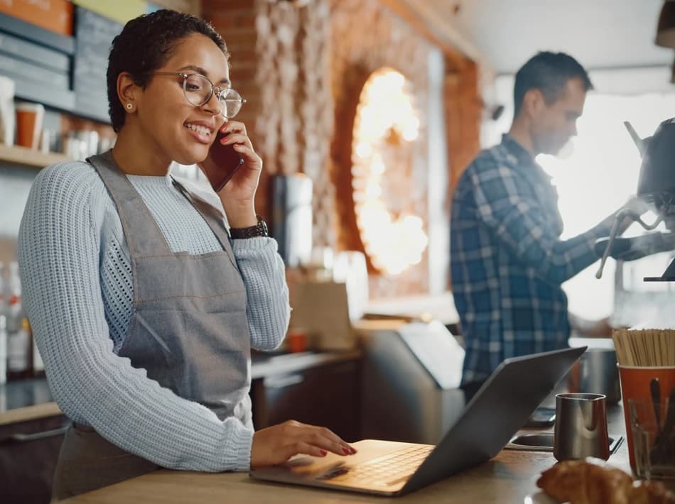 Chef avec des clients